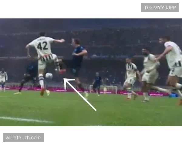 点球判罚中球员提前进区，这种违规为什么有时不被吹罚？